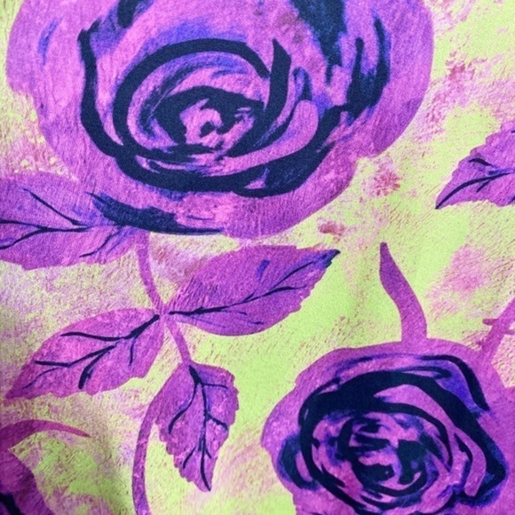 The Zig Zag Stripe Green‎ with Purple Roses Boxy Oversized Top - Picture 5 of 10